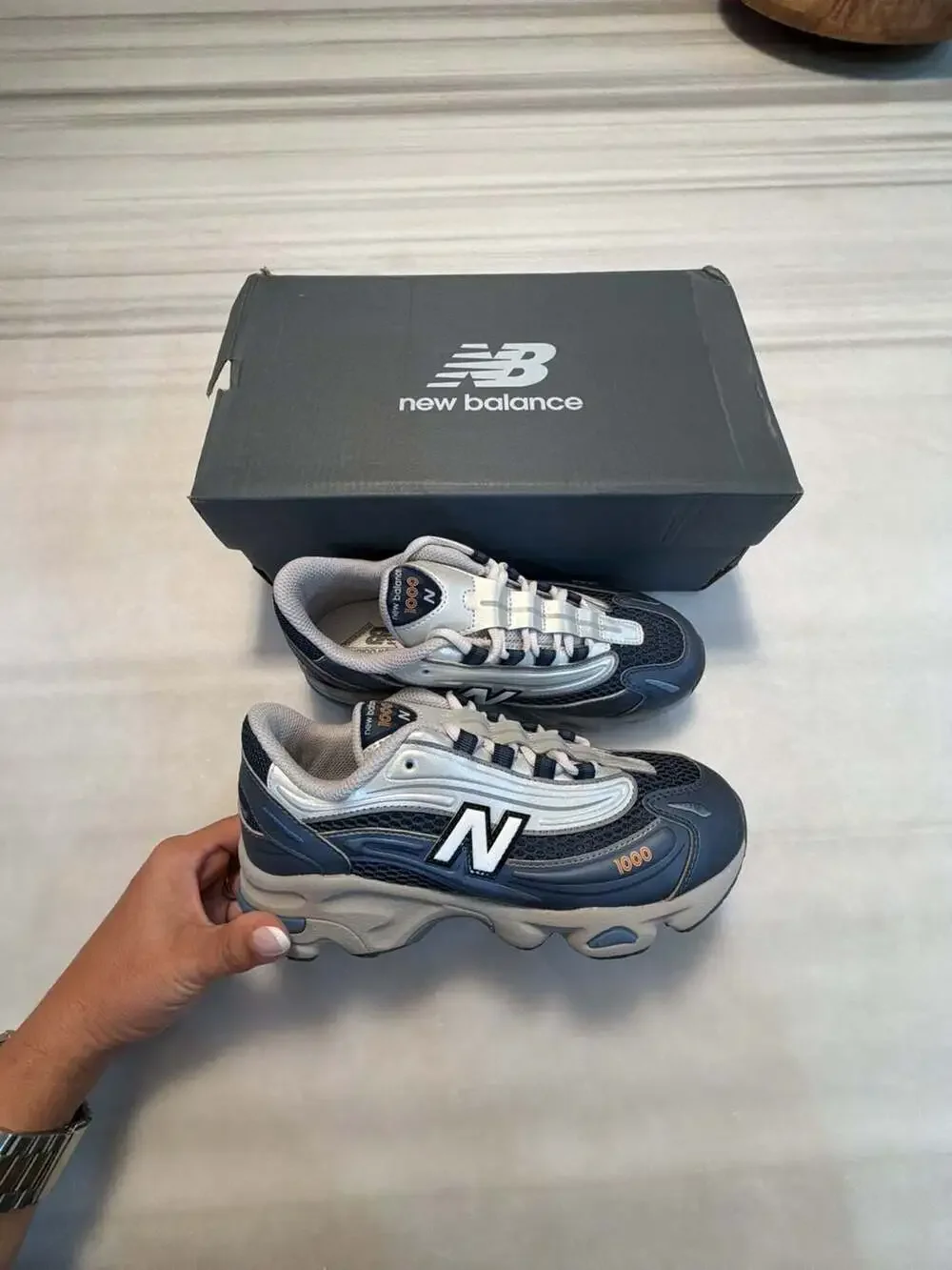 New Balance 1000 Kids Sneakers Blue Grey Size 4.5